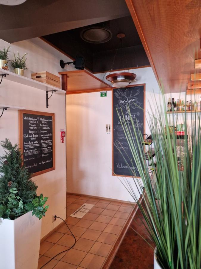 Botnia Hotel & Restaurant Kruunupyy Exterior photo